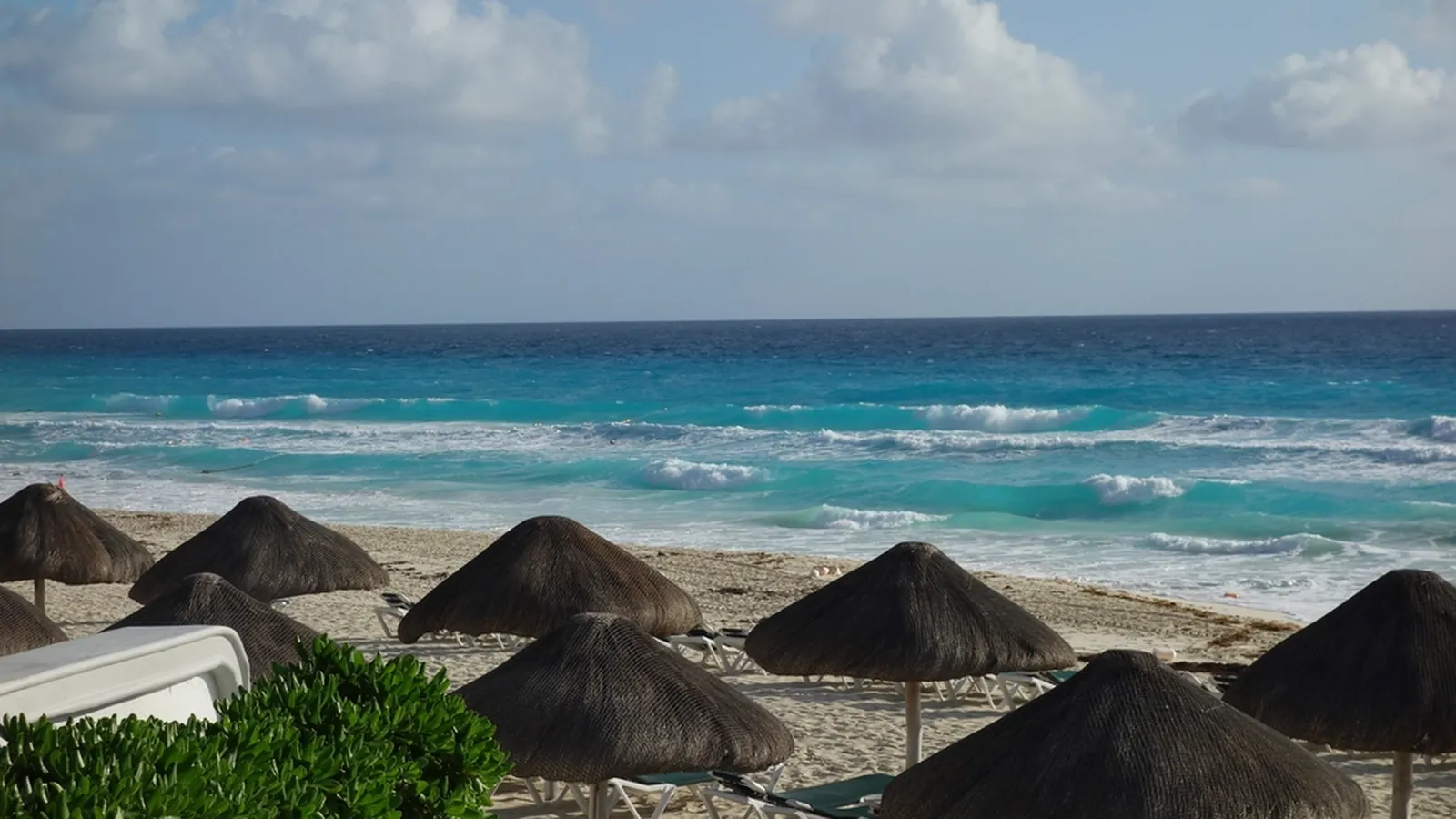 Mexican Pesos in Vancouver: Travel Cash Guide for Mexico